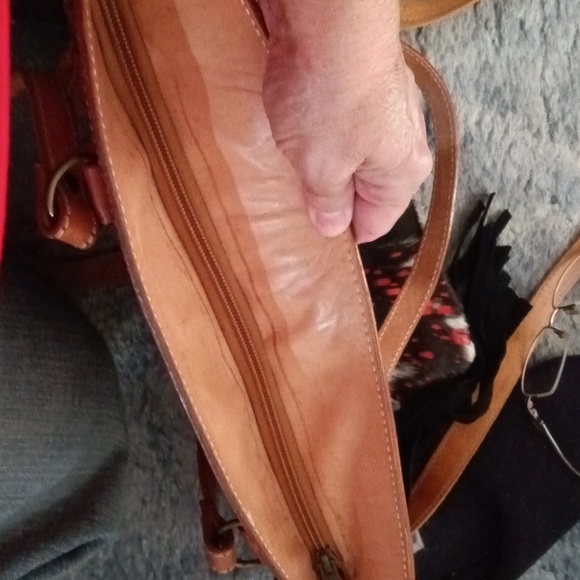 American Darling - Picture 3 of 5